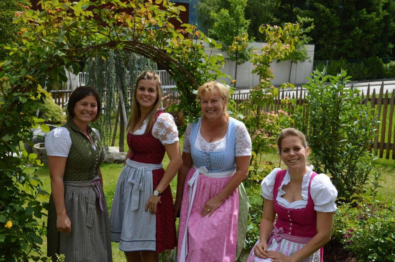 Hotel Landhaus Zillertal Fügen Buitenkant foto