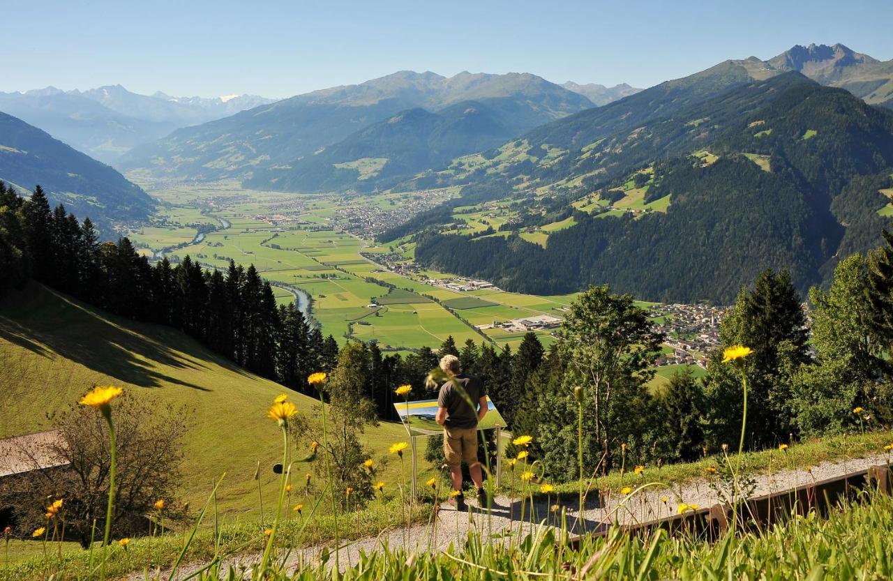 Hotel Landhaus Zillertal Fügen Buitenkant foto